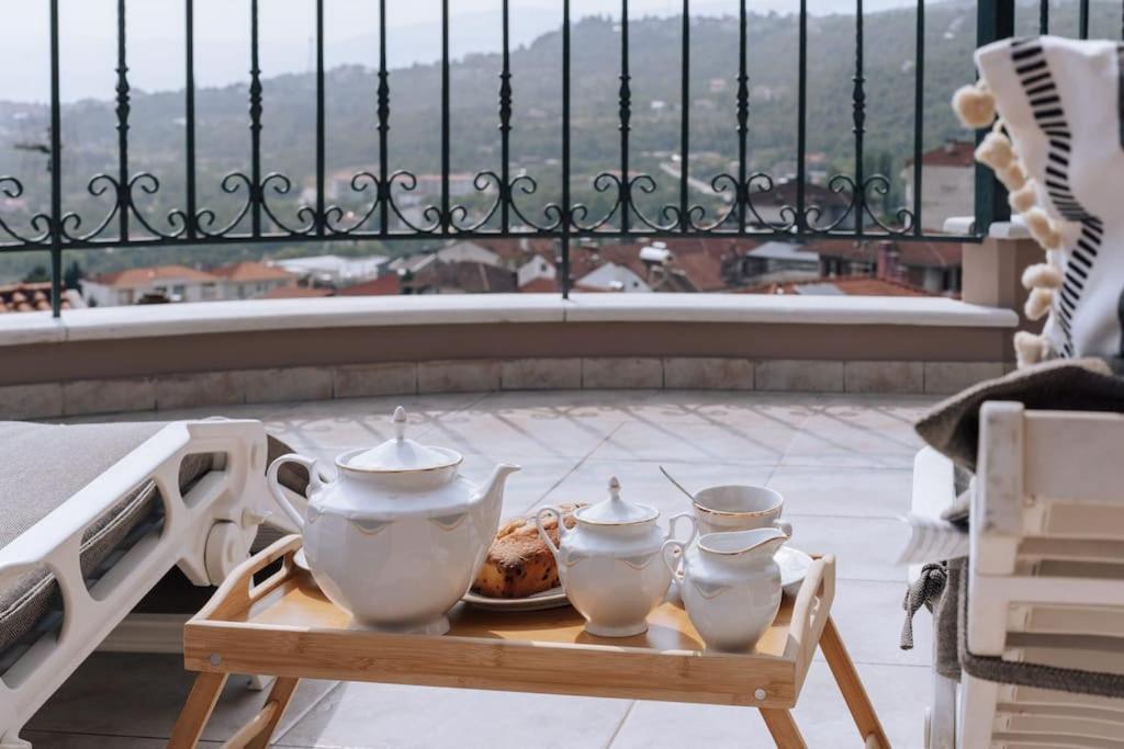 Amazing View With Huge Balcony Apartment Бер Екстериор снимка