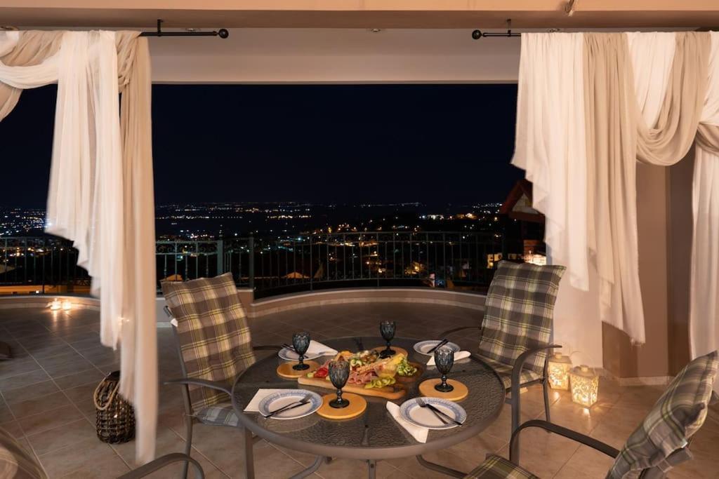 Amazing View With Huge Balcony Apartment Бер Екстериор снимка