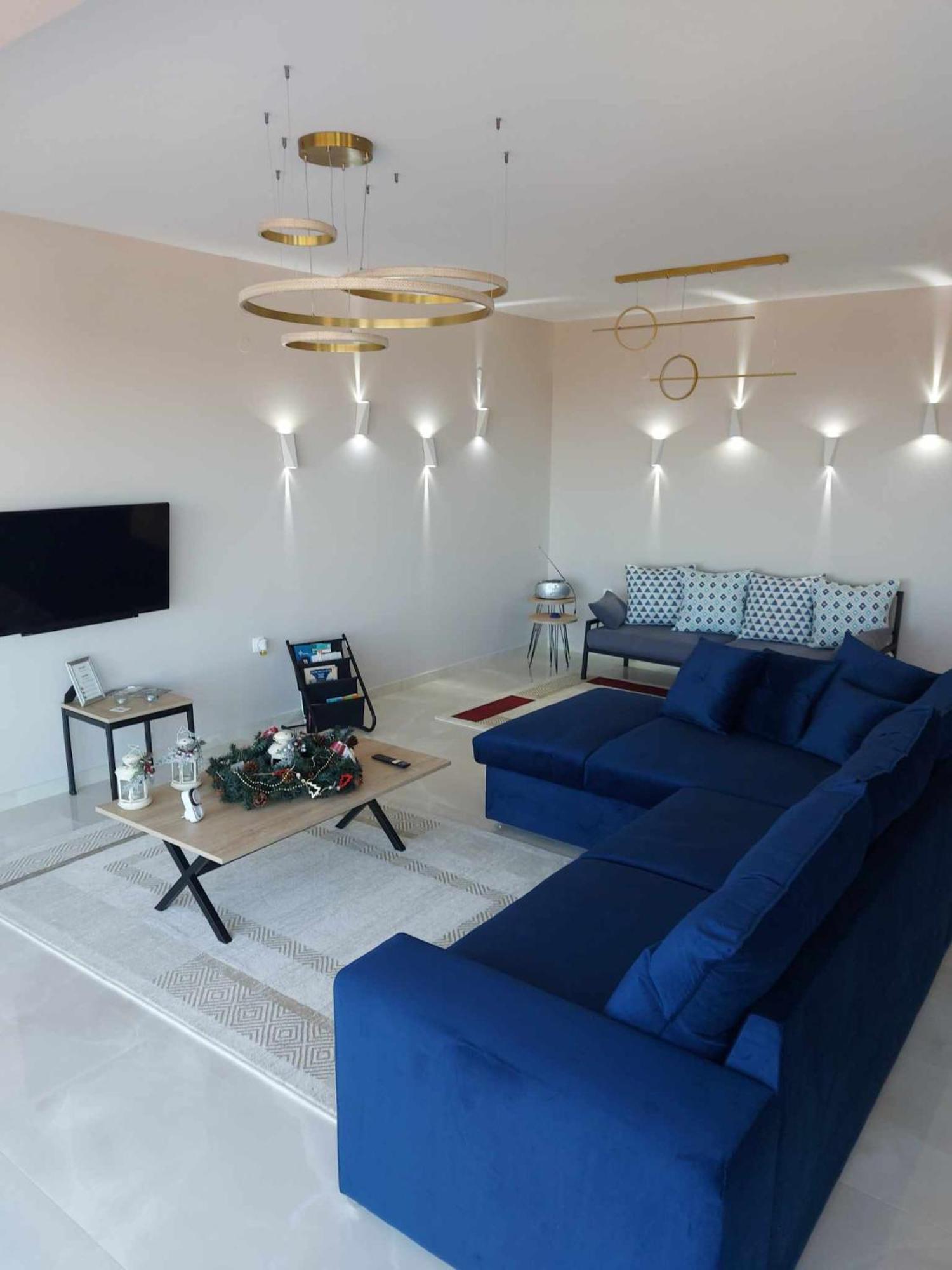 Amazing View With Huge Balcony Apartment Бер Екстериор снимка